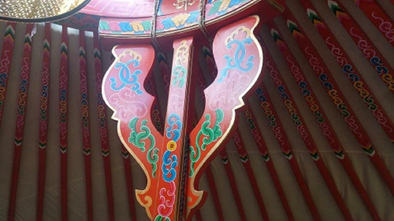 Yurte In Langa Bosia